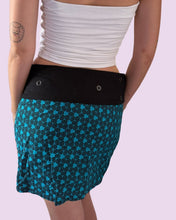 Load image into Gallery viewer, reversible skirt *one size*