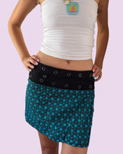 Load image into Gallery viewer, reversible skirt *one size*