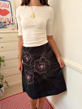 Load image into Gallery viewer, black pink beaded sequin a-line skirt *size 14*