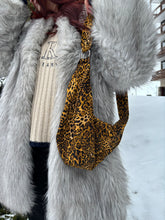 Load image into Gallery viewer, Bella bag (multiple colour options)