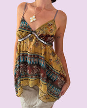 Load image into Gallery viewer, floaty sequin trim top *size S/M*
