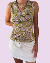 Load image into Gallery viewer, funky sequin v-neck tank *size L*
