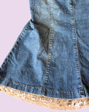 Load image into Gallery viewer, Denim sequin midi skirt *size M/L*
