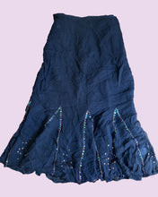 Load image into Gallery viewer, black sequin skirt *SIZE XS*
