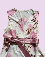 Load image into Gallery viewer, *size M* floral silk tie v-neck tank *size L*
