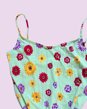 Load image into Gallery viewer, floral green beach dress *size 10*
