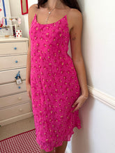 Load image into Gallery viewer, strappy pink floral midi dress *size small*
