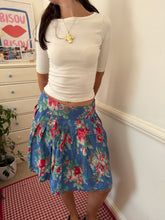 Load image into Gallery viewer, Blue drop hem pleated sequin floral drop hem waist skirt *size small*

