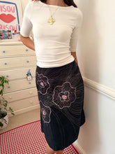 Load image into Gallery viewer, black pink beaded sequin a-line skirt *size 14*
