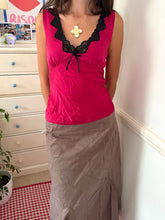 Load image into Gallery viewer, silk pink top *size medium*
