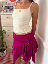 Load image into Gallery viewer, fairy pink skirt *size small*
