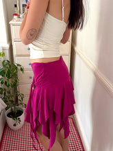 Load image into Gallery viewer, fairy pink skirt *size small*
