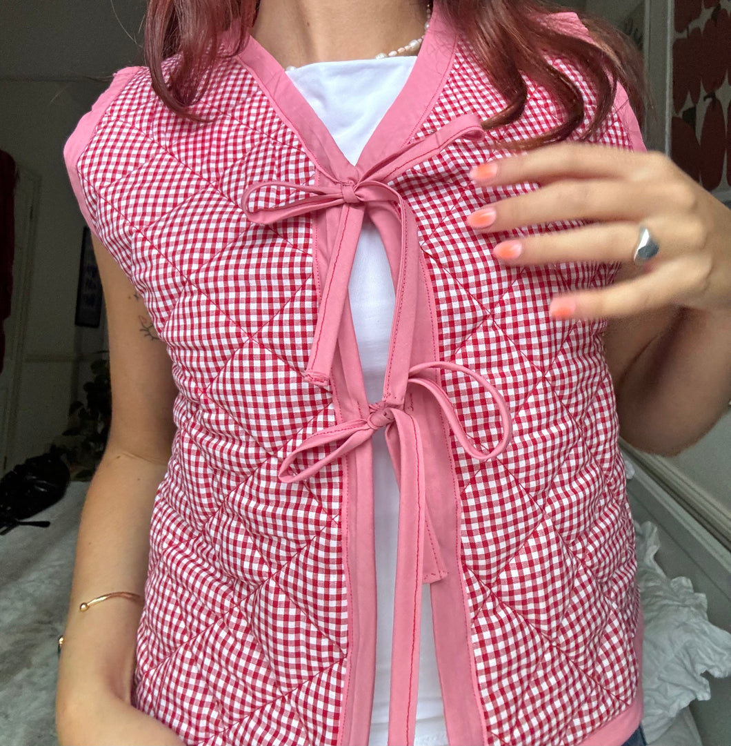 Gingham quilted vest